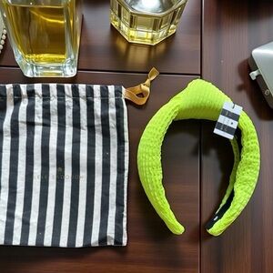 NWT Lele Sadoughi Chartreuse
Swimmer Knotted Headband & Bag